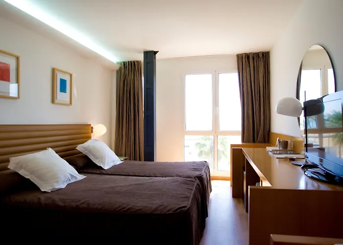 Miramar Hotel 2*